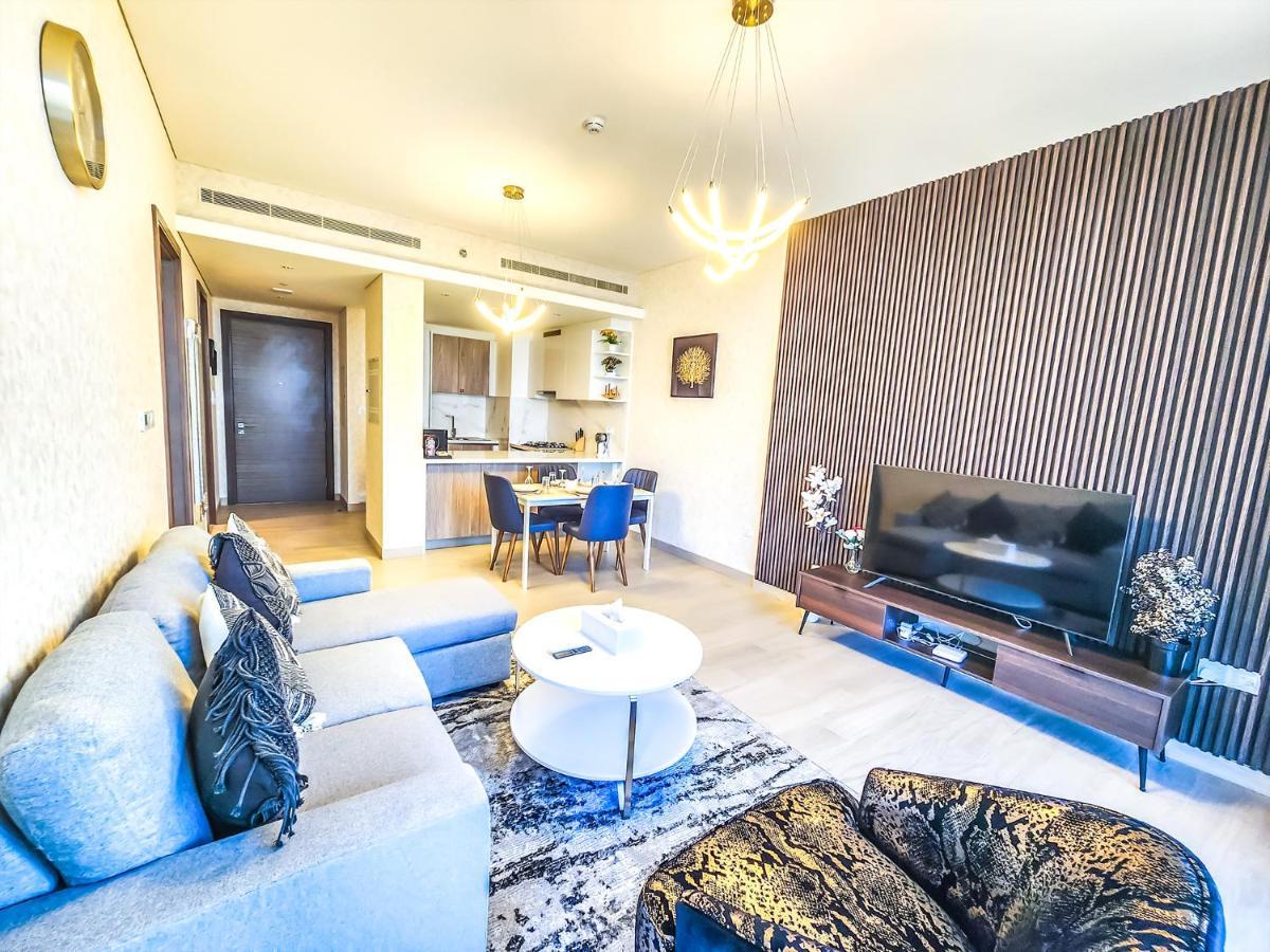 By Latinem Luxury 1br Holiday Opa 802 Near Burj Khalifa *