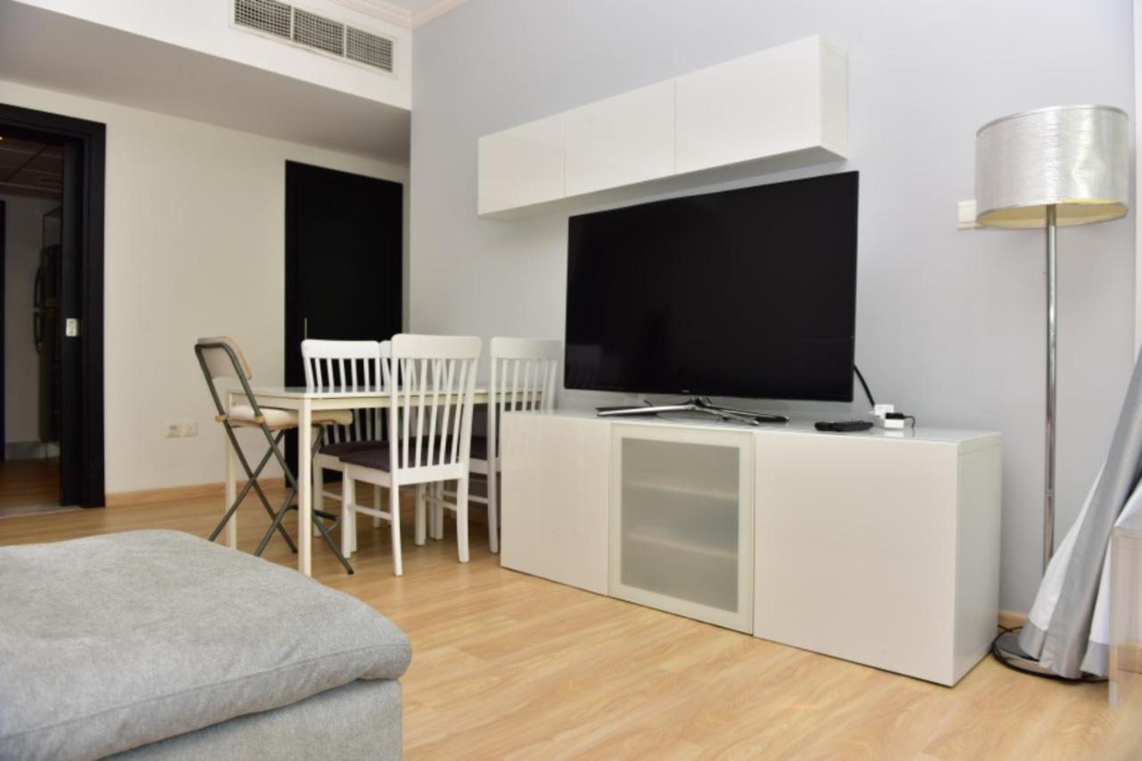 Marina 1 Bedroom Apt. Walking Distance Jbr. Apartamento