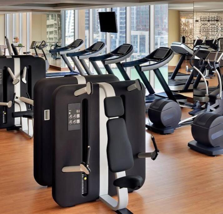 5-star Address Marina Mall Stunning Marina Views 3-bedroom * Dubai