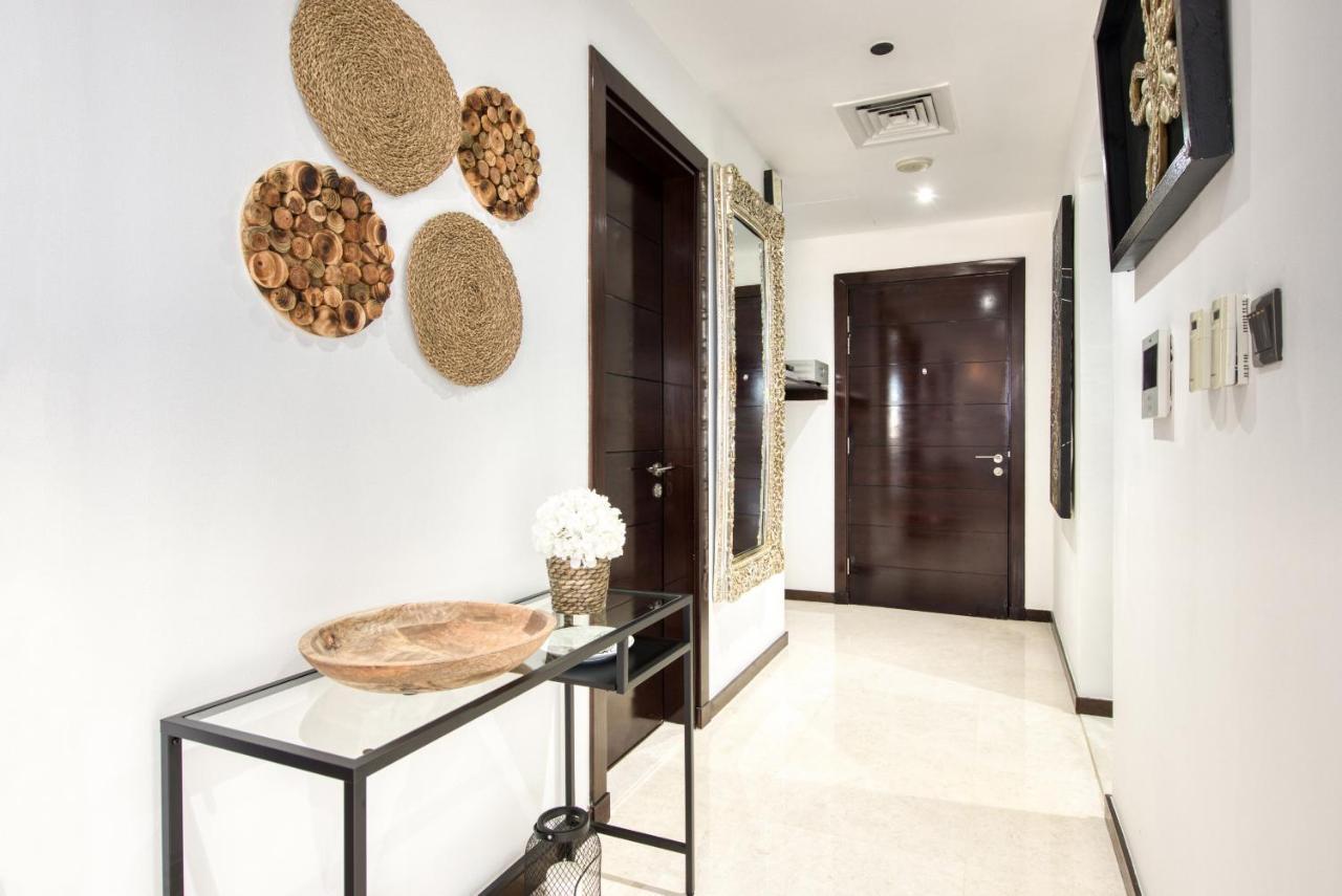 Tiara Ruby, Palm Jumeirah - Mint Apartment *