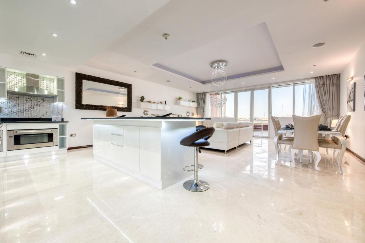 Tiara Ruby, Palm Jumeirah - Mint Apartment *