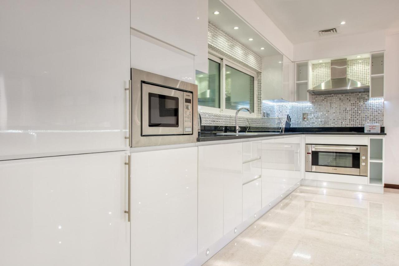 Tiara Ruby, Palm Jumeirah - Mint Apartment