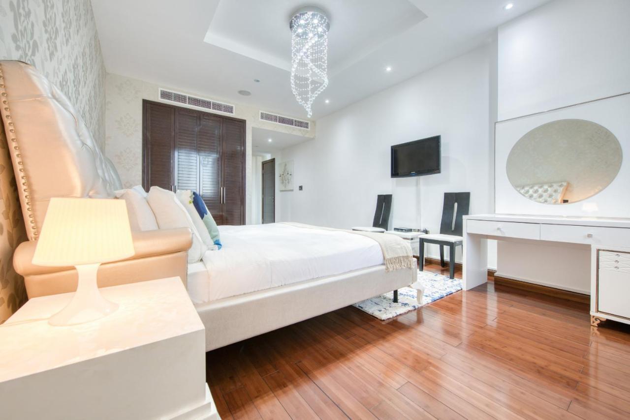 Tiara Ruby, Palm Jumeirah - Mint Apartment Dubai