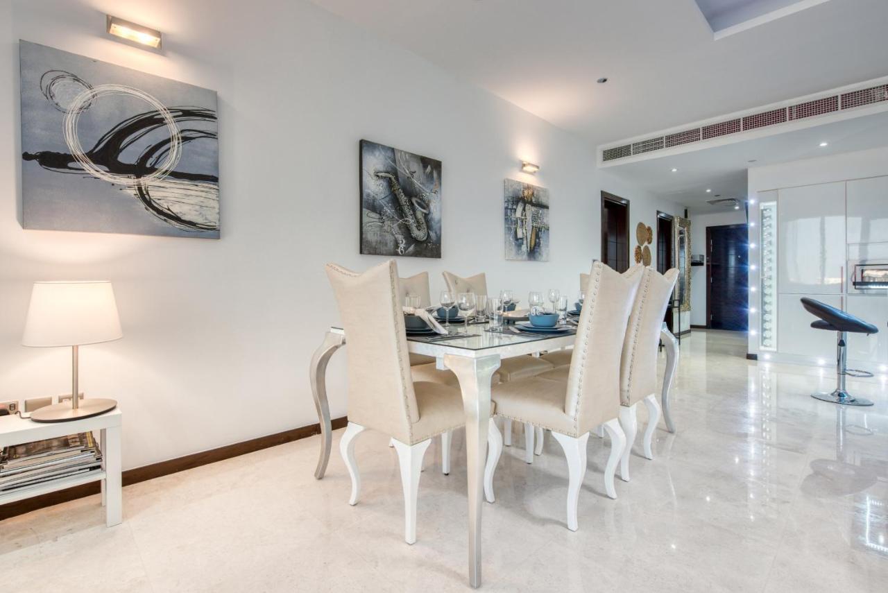 Tiara Ruby, Palm Jumeirah - Mint * Dubai
