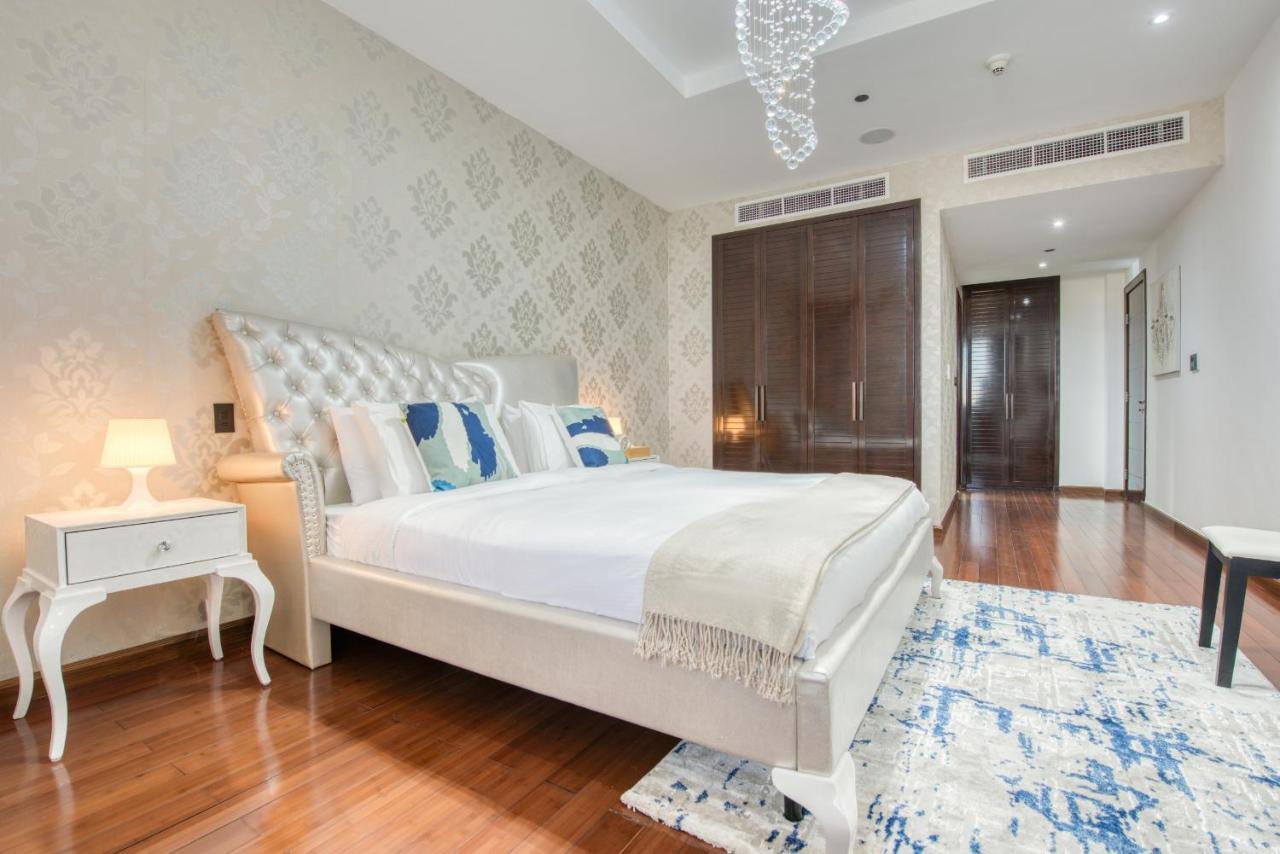 Tiara Ruby, Palm Jumeirah - Mint *