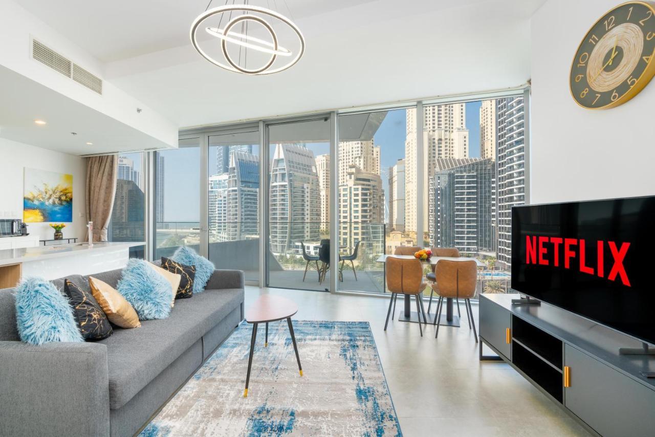Vacay Lettings - Waterfront Luxury With Full Marina View Dubai