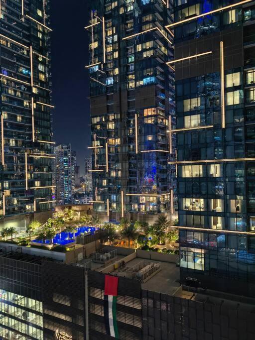 Deal!!! Brand New 1 Bed In The Heart Of Marina