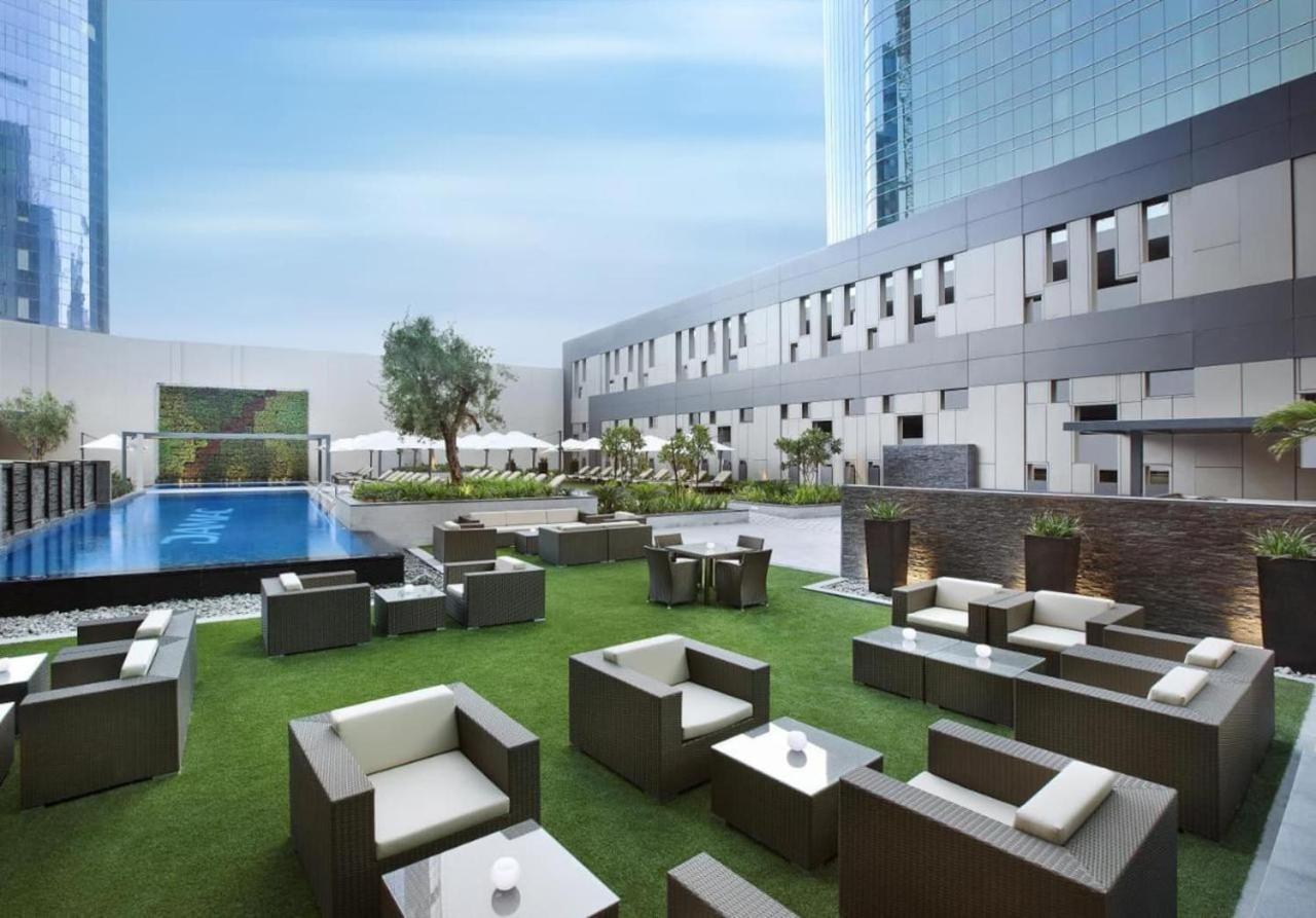 Apartment Homey 2br Damac Maison Cour Jardin, Business Bay Dubai