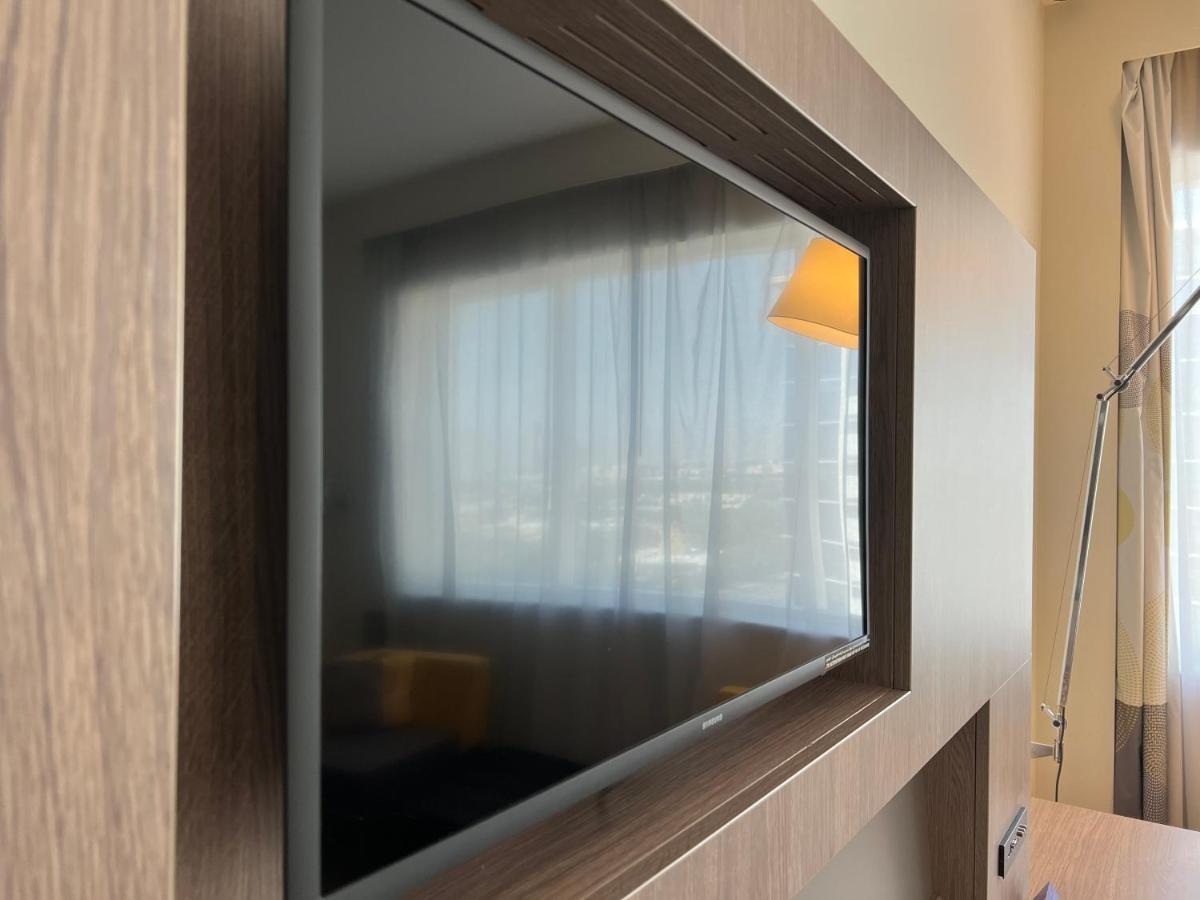 Novotel World Trade Centre 4*