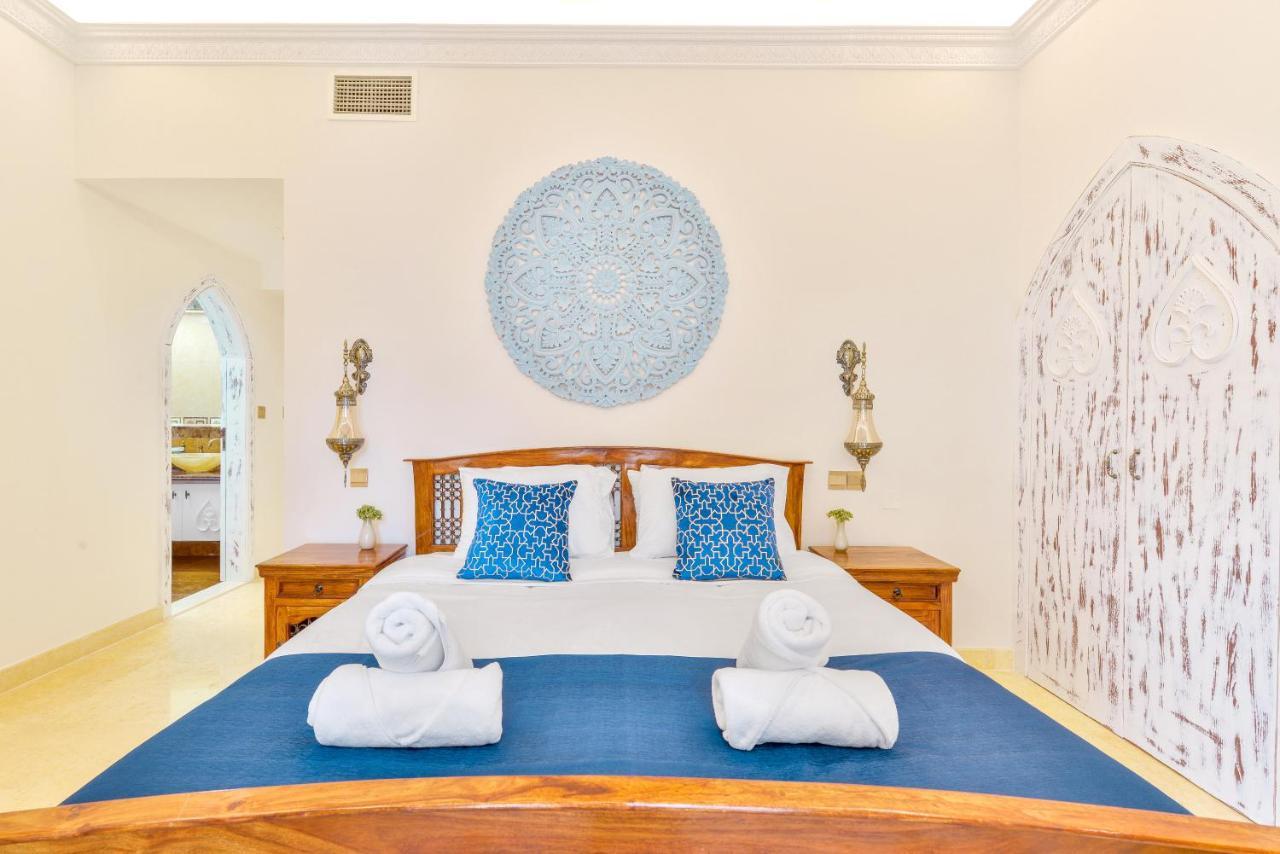 Luxury Jbr Palace! - Sea View - Free 5* Access! Daire Dubai