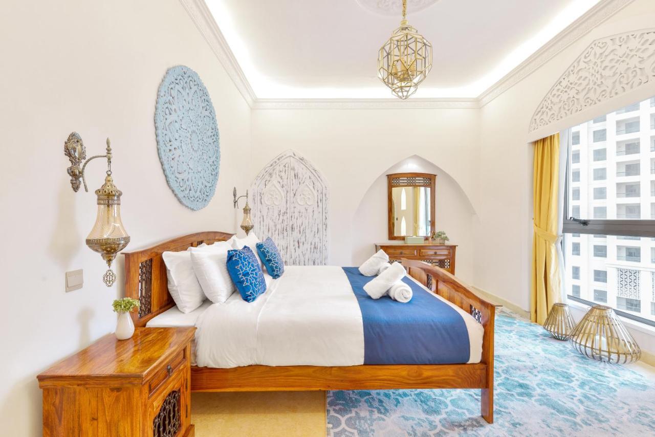 Luxury Jbr Palace! - Sea View - Free 5* Access! Daire Dubai