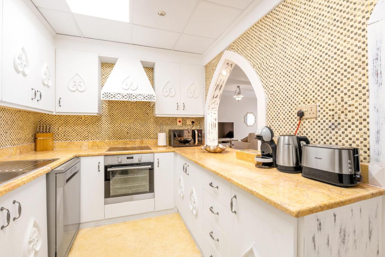 Luxury Jbr Palace! - Sea View - Free 5* Access! Daire