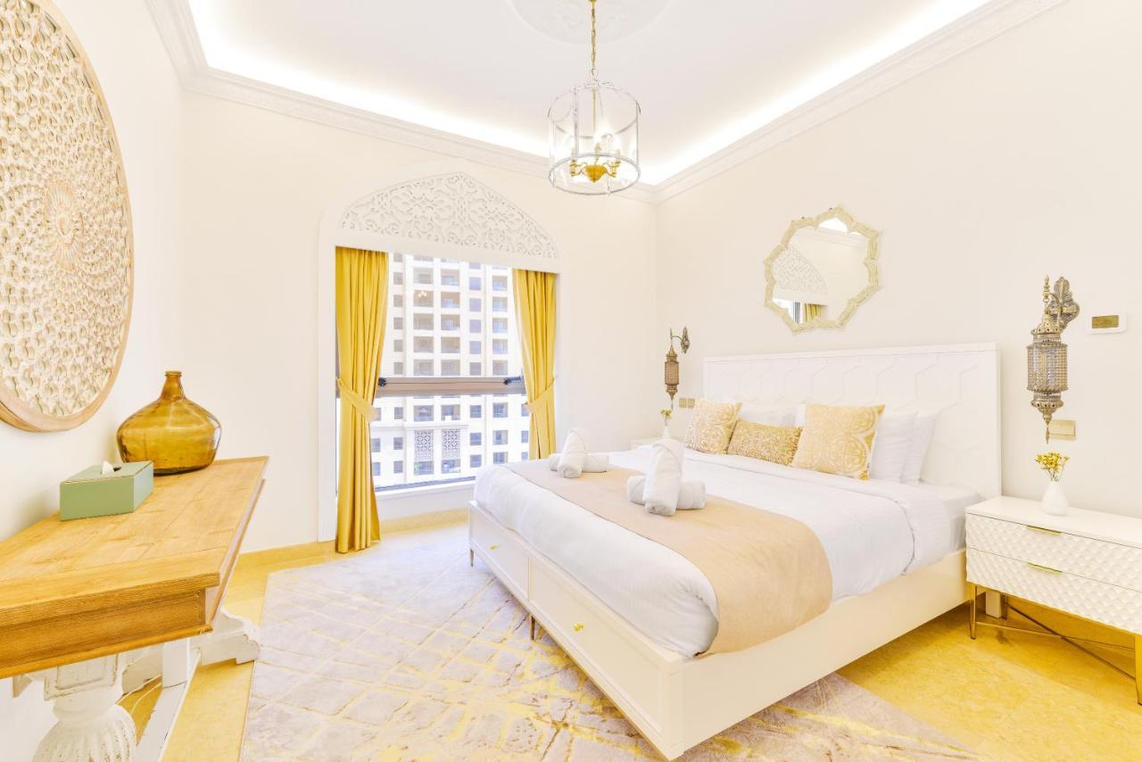 Luxury Jbr Palace! - Sea View - Free 5* Access! Daire Dubai