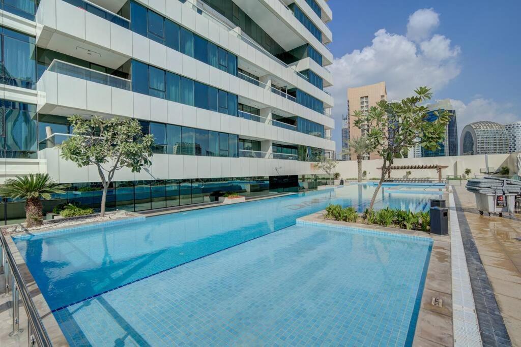 Apartment Luxurious Amenities