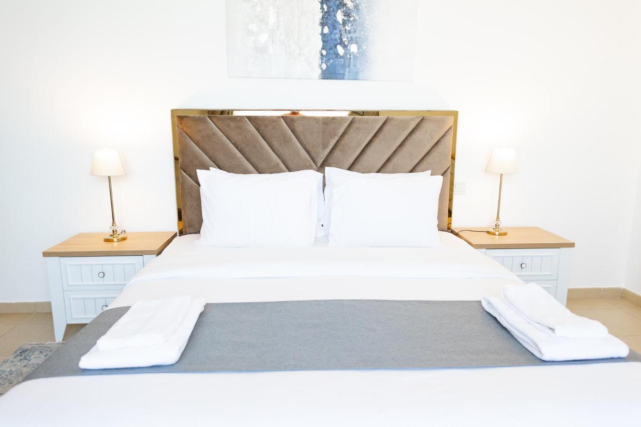 Happy Season - Jbr Apartments, Beach Front, Top Furnished * Dubai