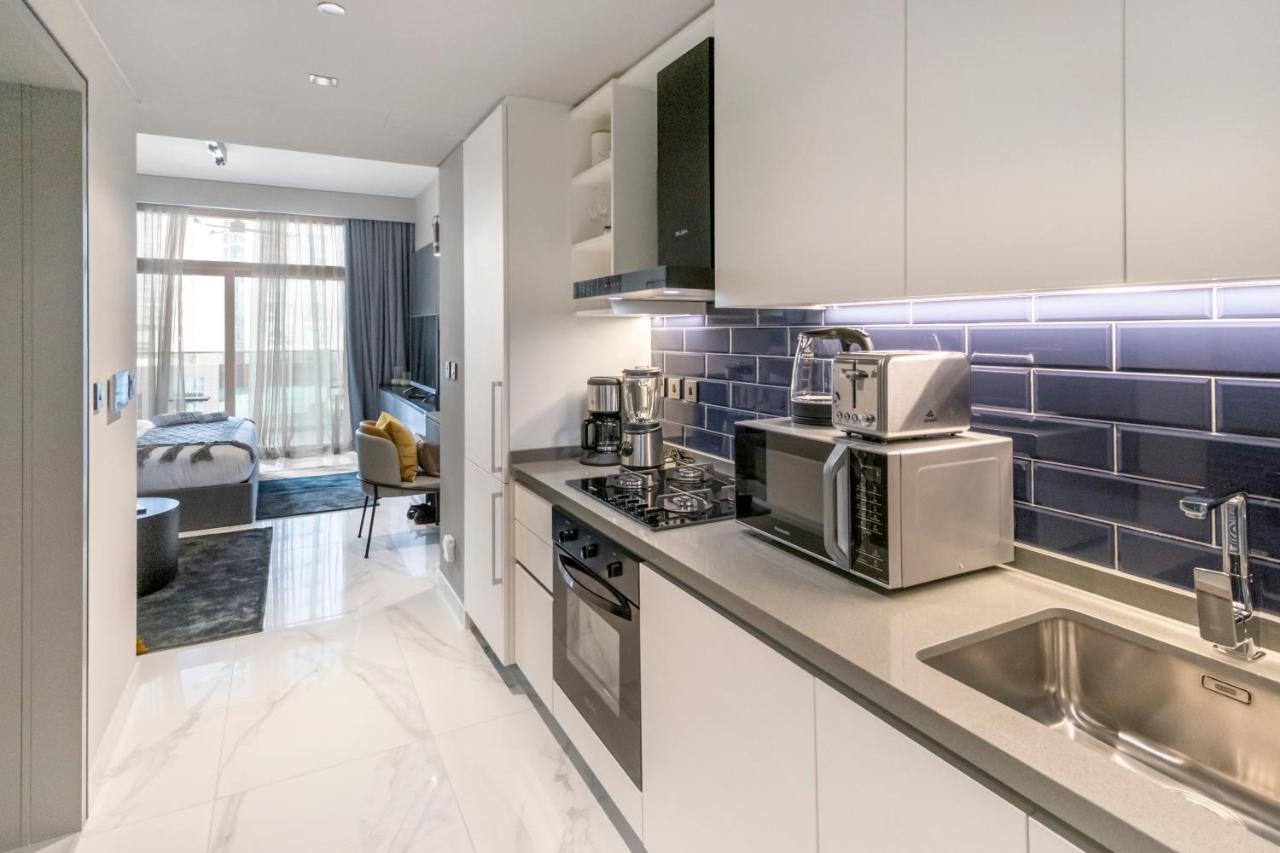 Apartment Fam Living - Mag318 - Business Bay *