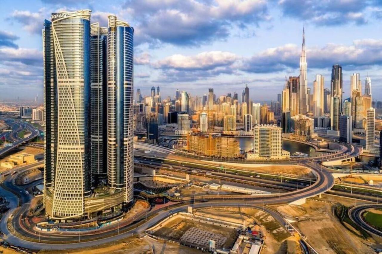 Luxury 2br In Paramount Towers Business Bay *