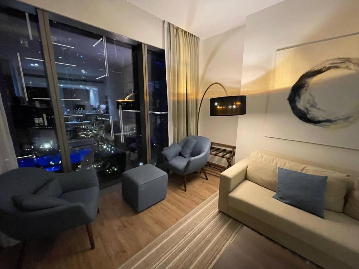 Jumeirah Living Flat Marina Gate Apartment