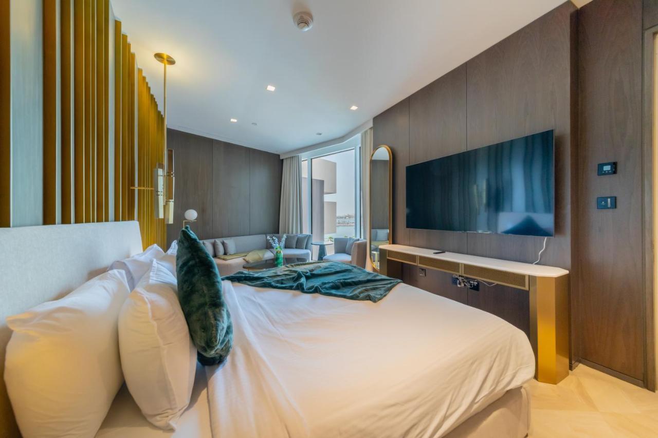 Eden's Homes & - Five Palm Residences * Dubai