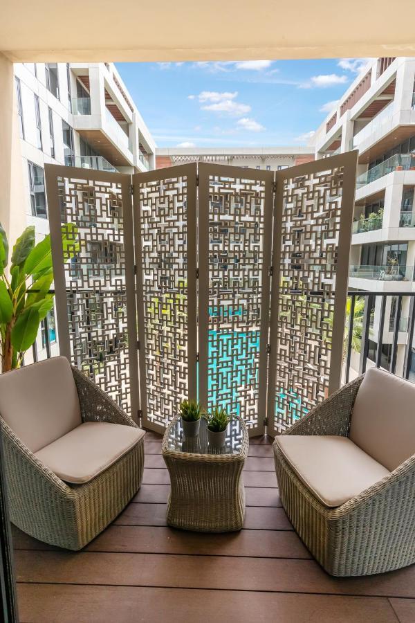 Apartment Fam Living - Walk - Luxe Interiors