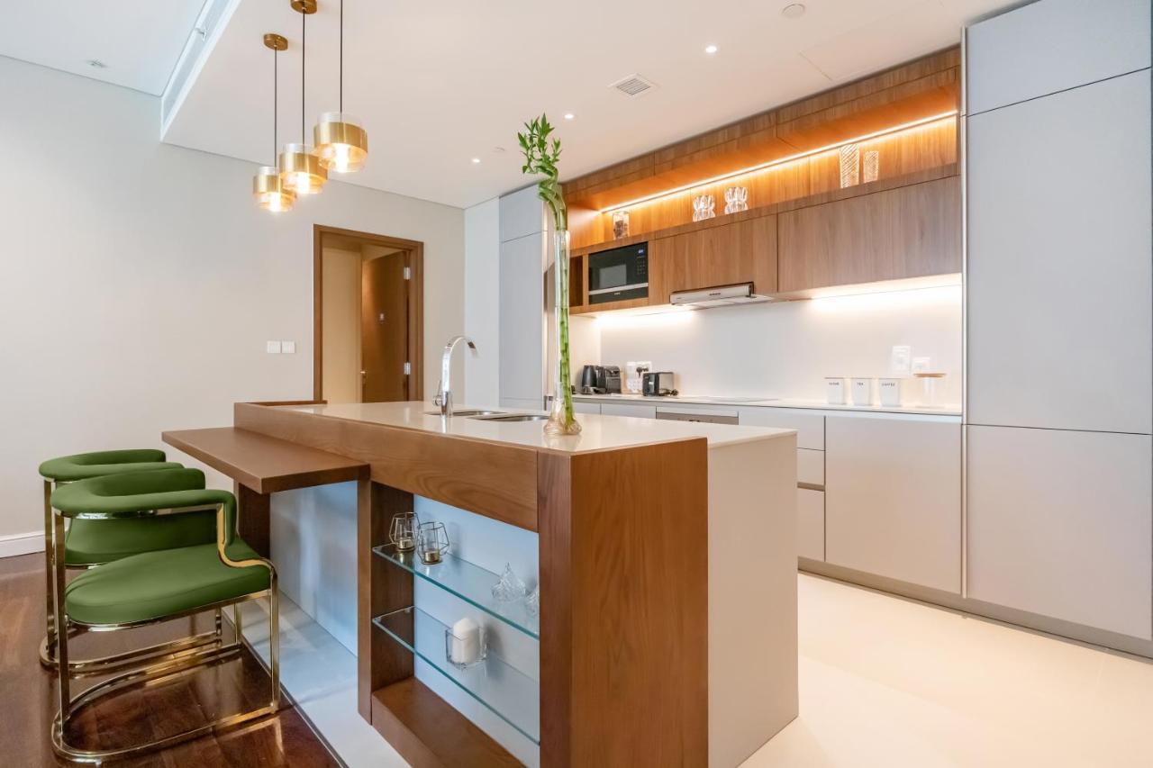 Fam Living - Walk - Luxe Interiors * Dubai
