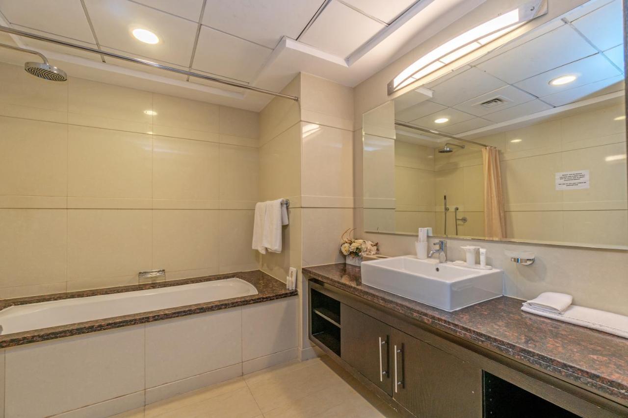 3bed Spectacular View In Marina Apartment *
