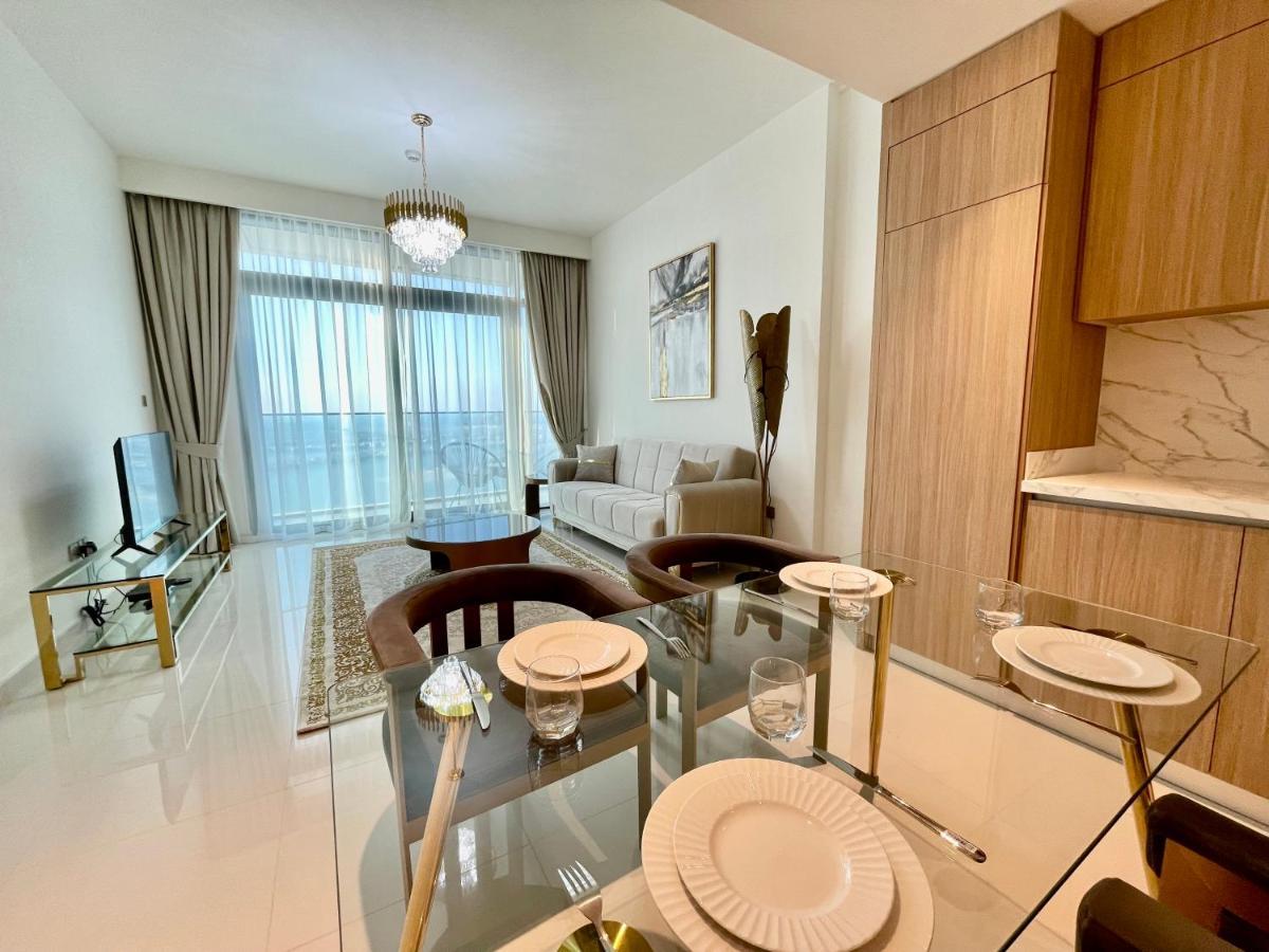 Dar Vacation - Magnificent Front Palm View 2br Dubai