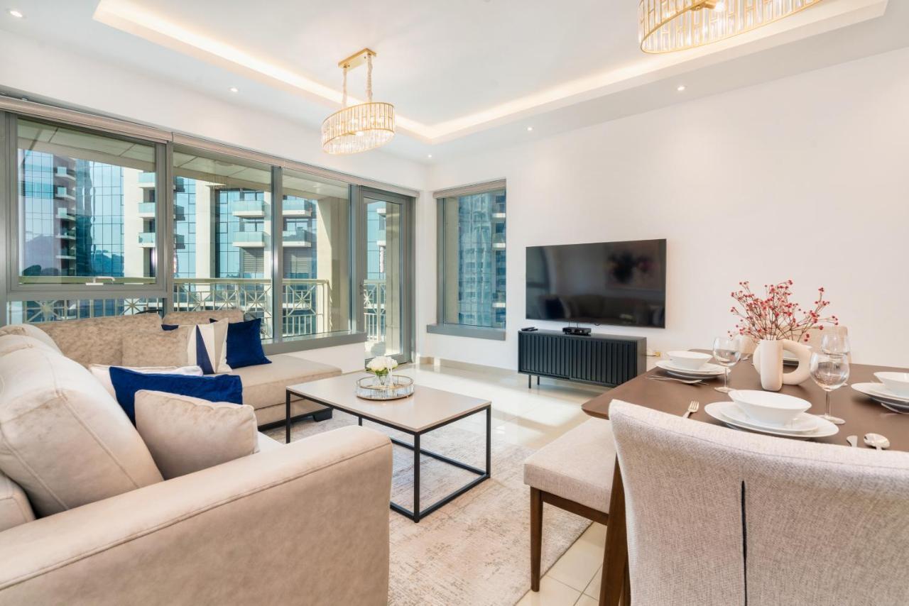 Luxury Burj Khalifa & Fountain View Apt Downtown Apartment