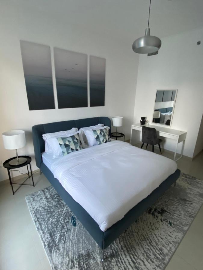 Stylish 2 Bdr In Marina & Beach Access Available Apartamento *