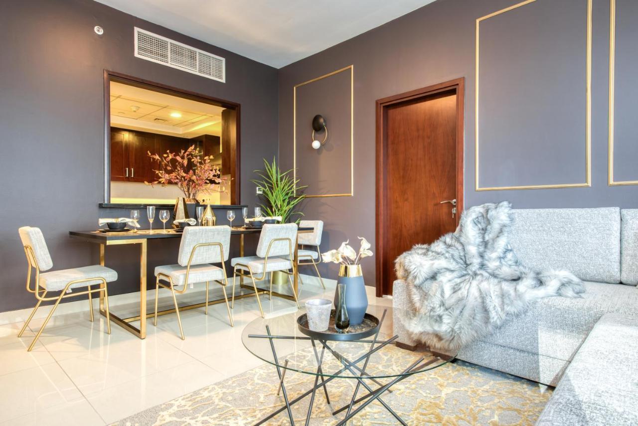 Apartamento Maison Privee - Radiant Urban Retreat With Iconic Burj Khalifa Vws *