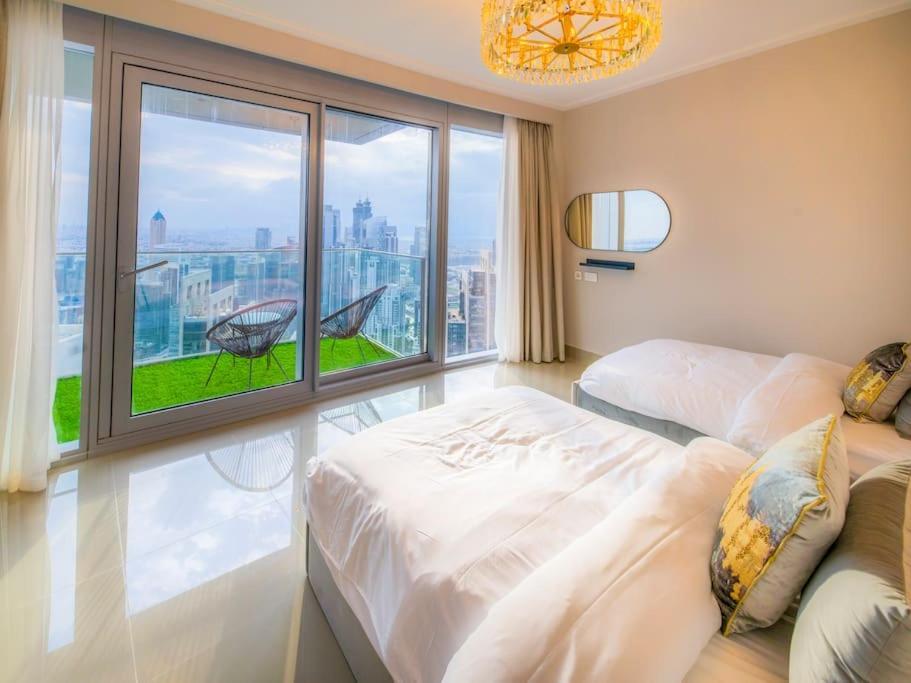 First Class Penthouse With Full Burj Khalifa And Fountain View Apartment