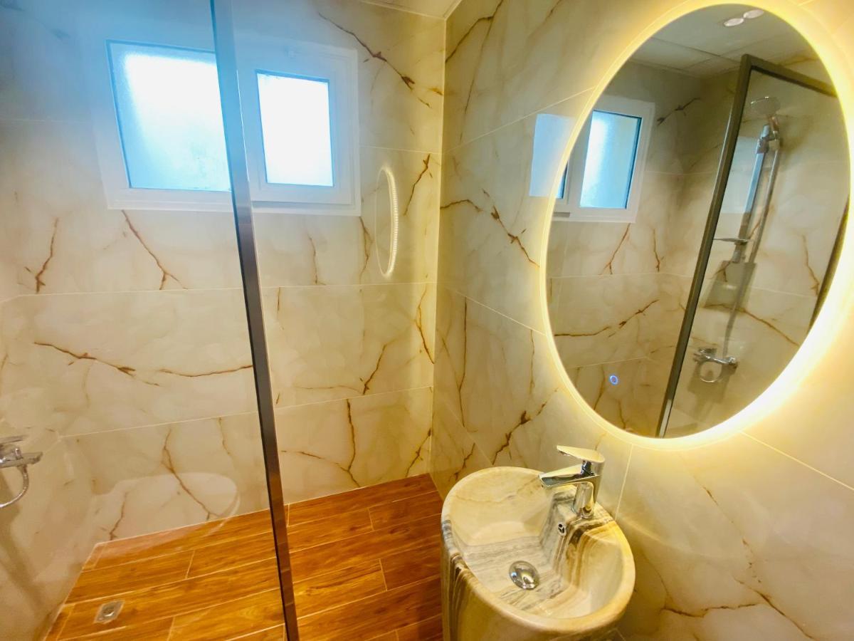 Apartment Manchester Regency - 2br In Marina Dubai