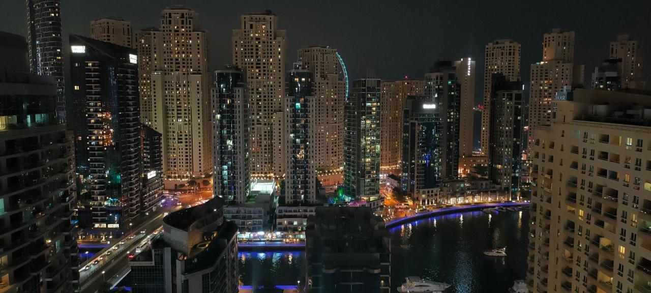 2 Bedroom With A Beautiful View Of The Marina Minimum 5 Night *
