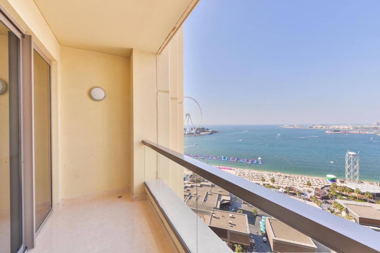 Deluxe Retreat In Jbr - Million Dollar View - Balcony Dubai