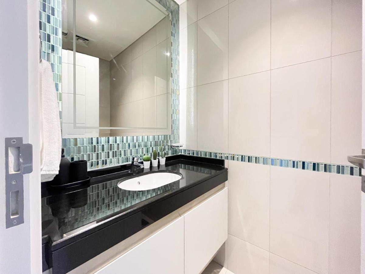Daire Trophy - Sparkling W Palm View With Direct Access To Marina Walk
