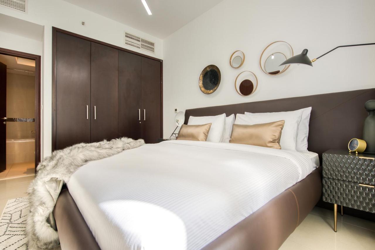 Apartamento Maison Privee - Radiant Urban Retreat With Iconic Burj Khalifa Vws