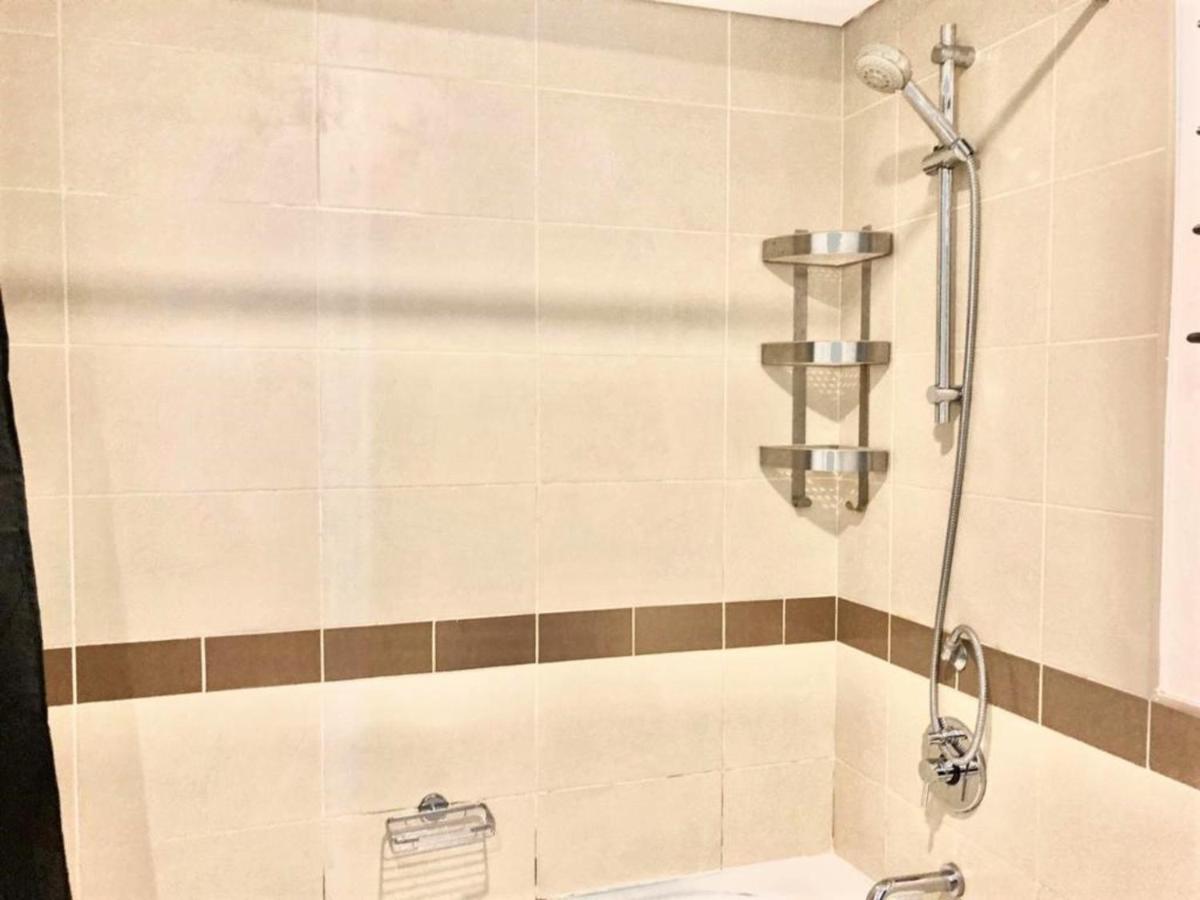 Apartamento Stunning Downtown With Balcony Dubai