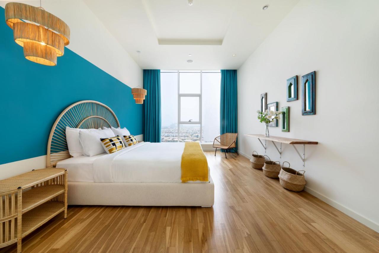 Maison Privee - Palm Jumeirah Luxury Apt W Access To Exclusive Beach, Pool, And Gym Apartment