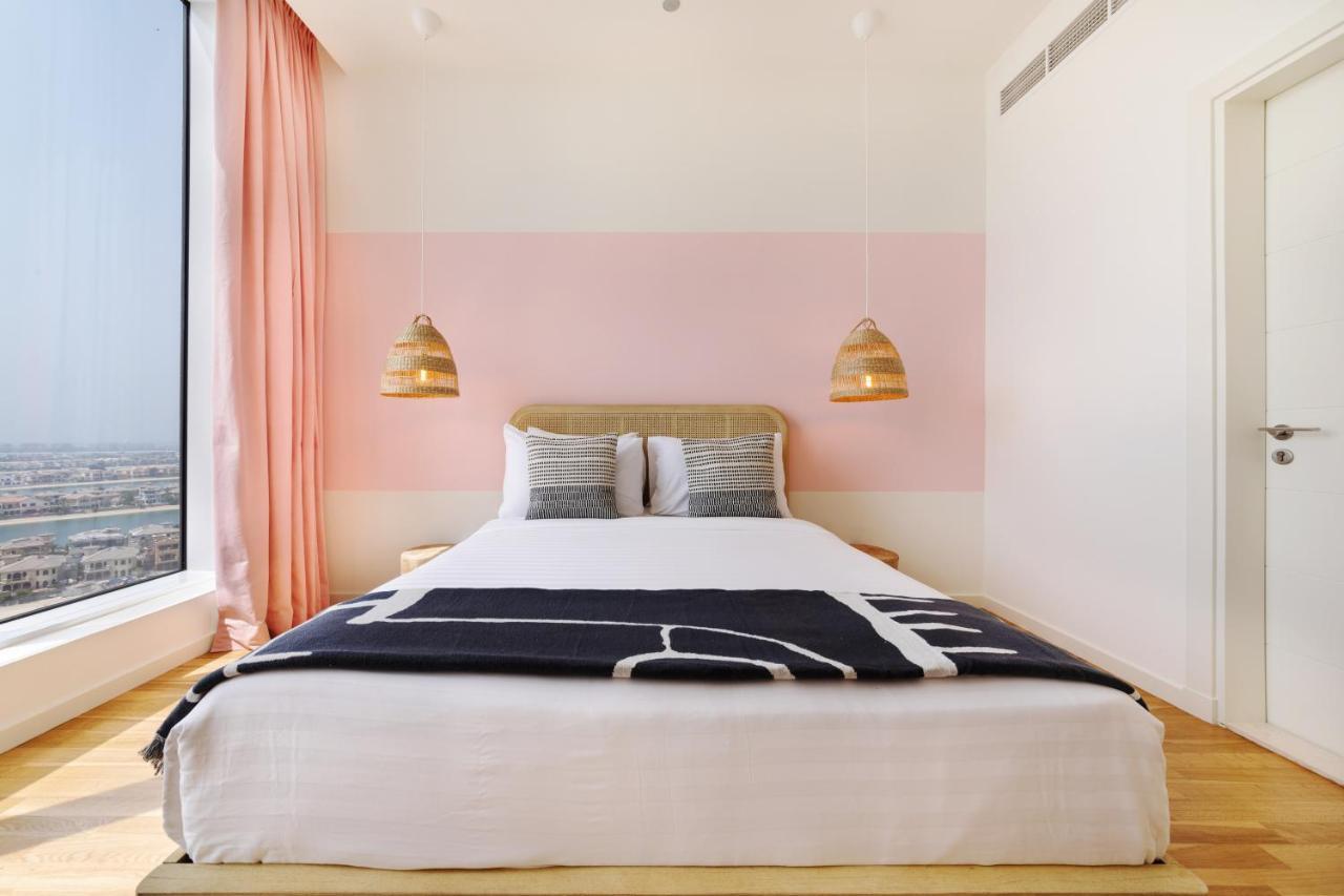 Maison Privee - Palm Jumeirah Luxury Apt W Access To Exclusive Beach, Pool, And Gym *
