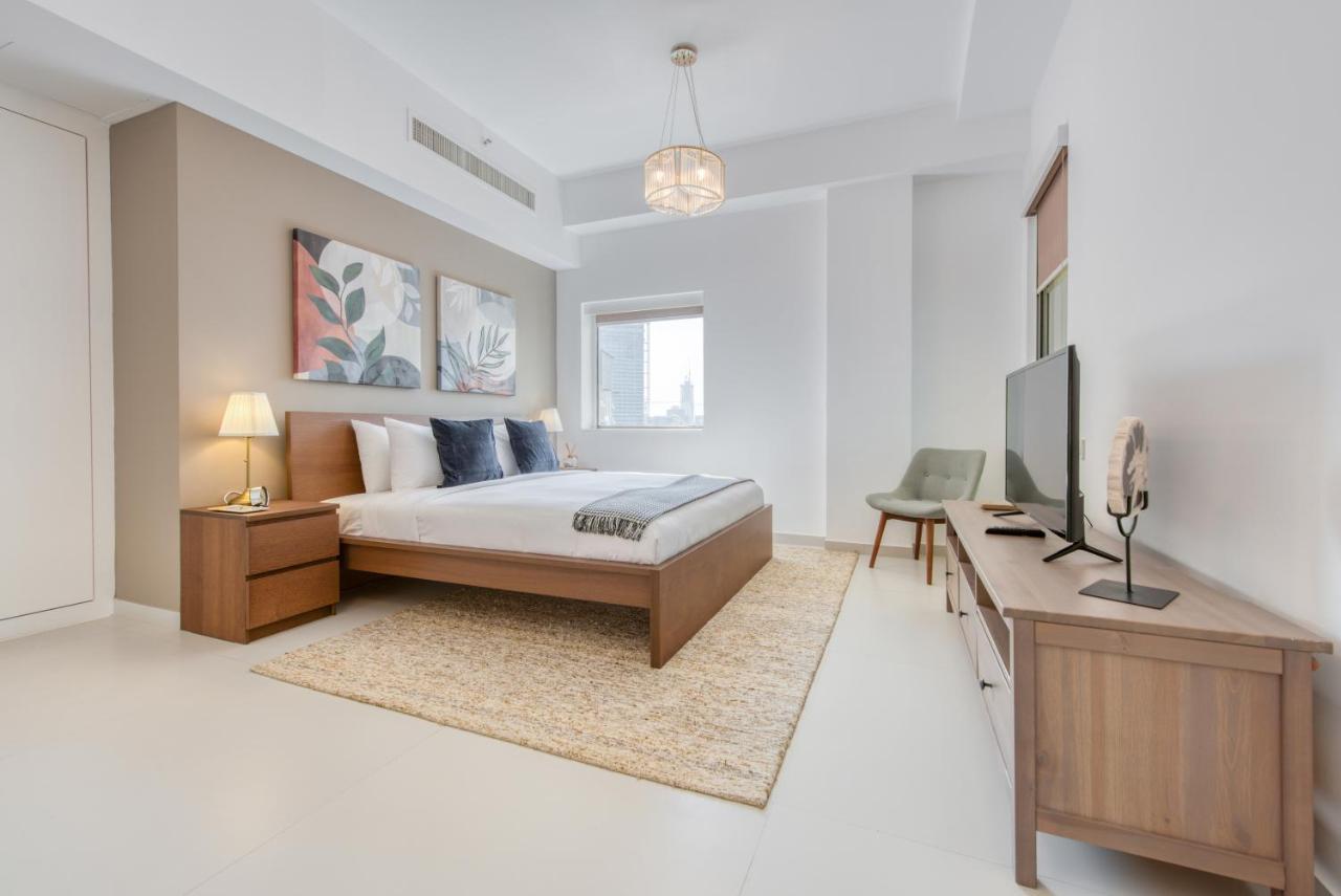 Apartamento Maison Privee - Sun & Luxury At Jbr Dubai