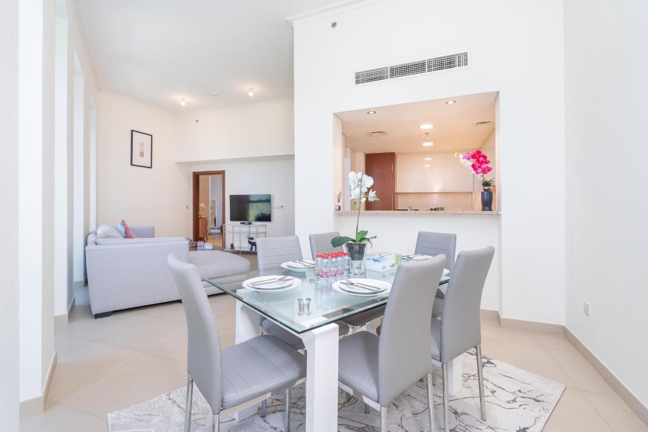 Trinity Holiday Homes - Burj Vista Downtown