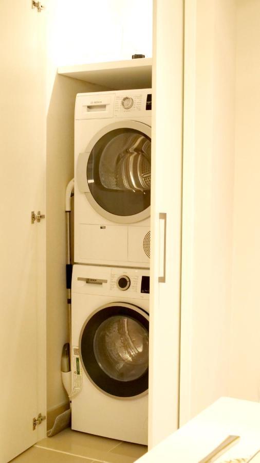 Luxury - Harbour Tower Gate 1 *