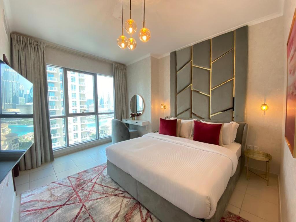Apartment Durrani Homes - The Residences 5br Besides Mall With Burjkhalifa And Fountain View *