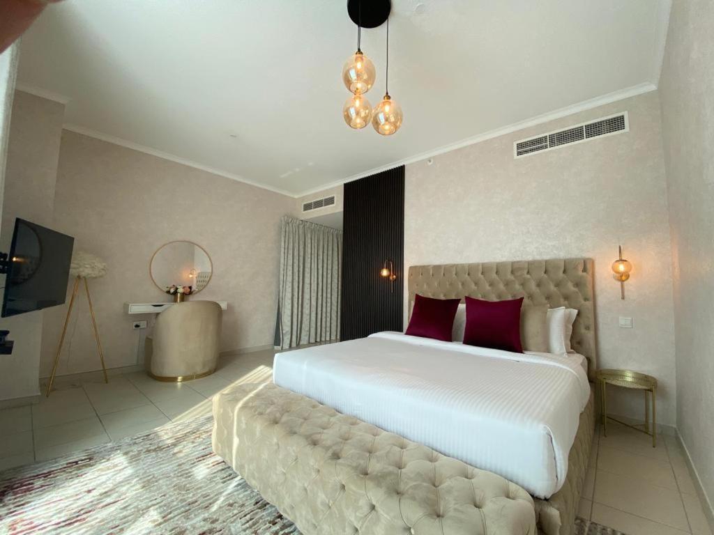 Apartment Durrani Homes - The Residences 5br Besides Mall With Burjkhalifa And Fountain View *