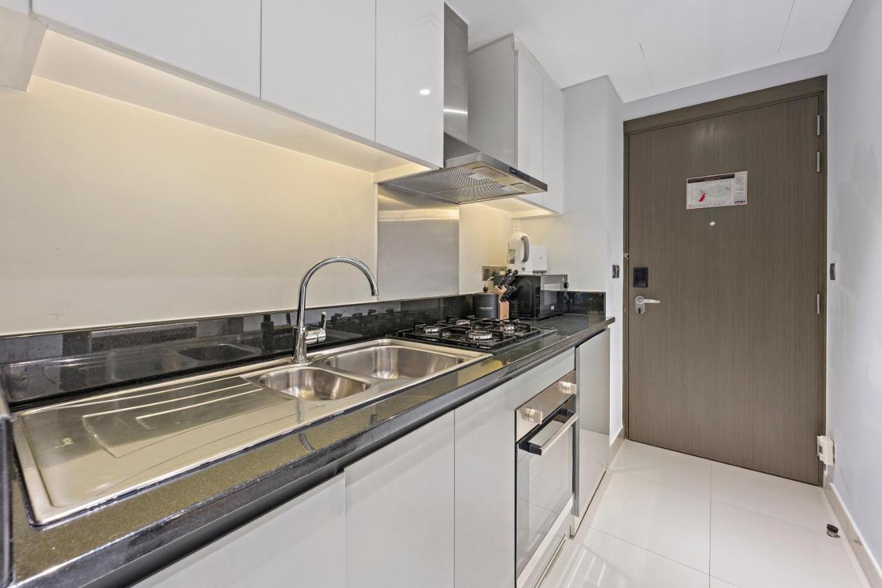 Apartment Aliving Luxury At Damac Maison Prive 1007 Dubai