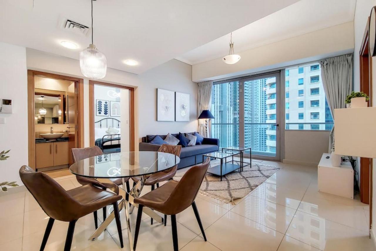 Ocean Heights, Marina - Two Bedroom Apartment Dubai