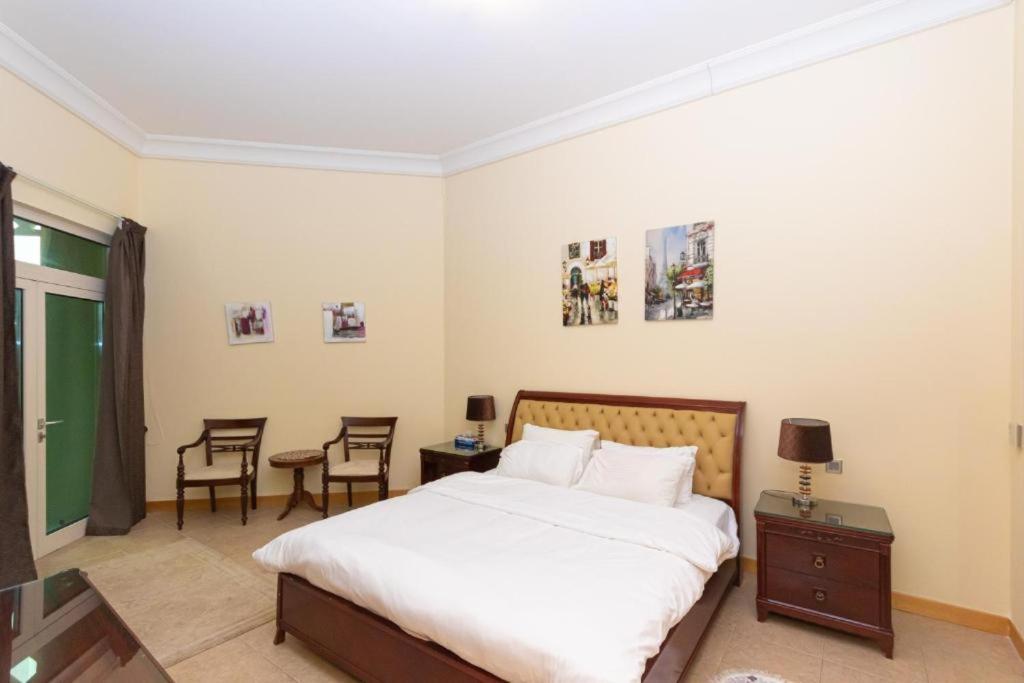 Spacious 3 Bed - Palm Jumeirah Daire