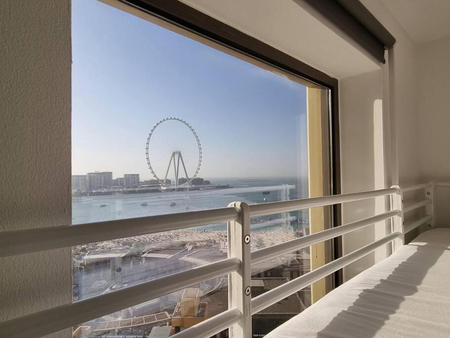 Apartment Spacious 4-bed In Jbr Rimal With Access To Beach!