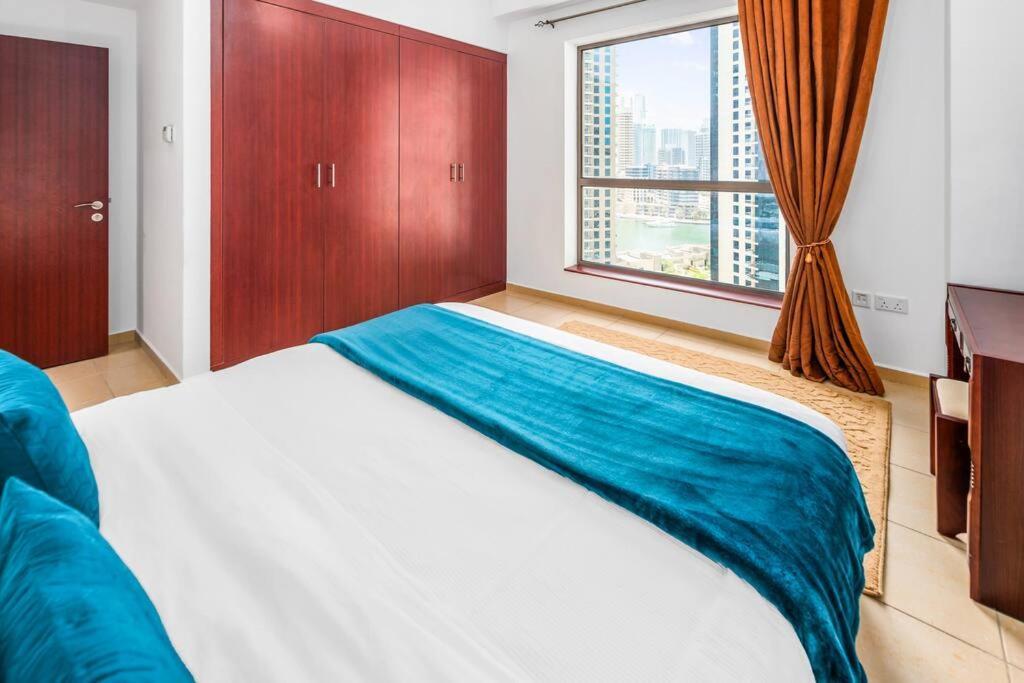 Spacious 4-bed In Jbr Rimal With Access To Beach! Apartment