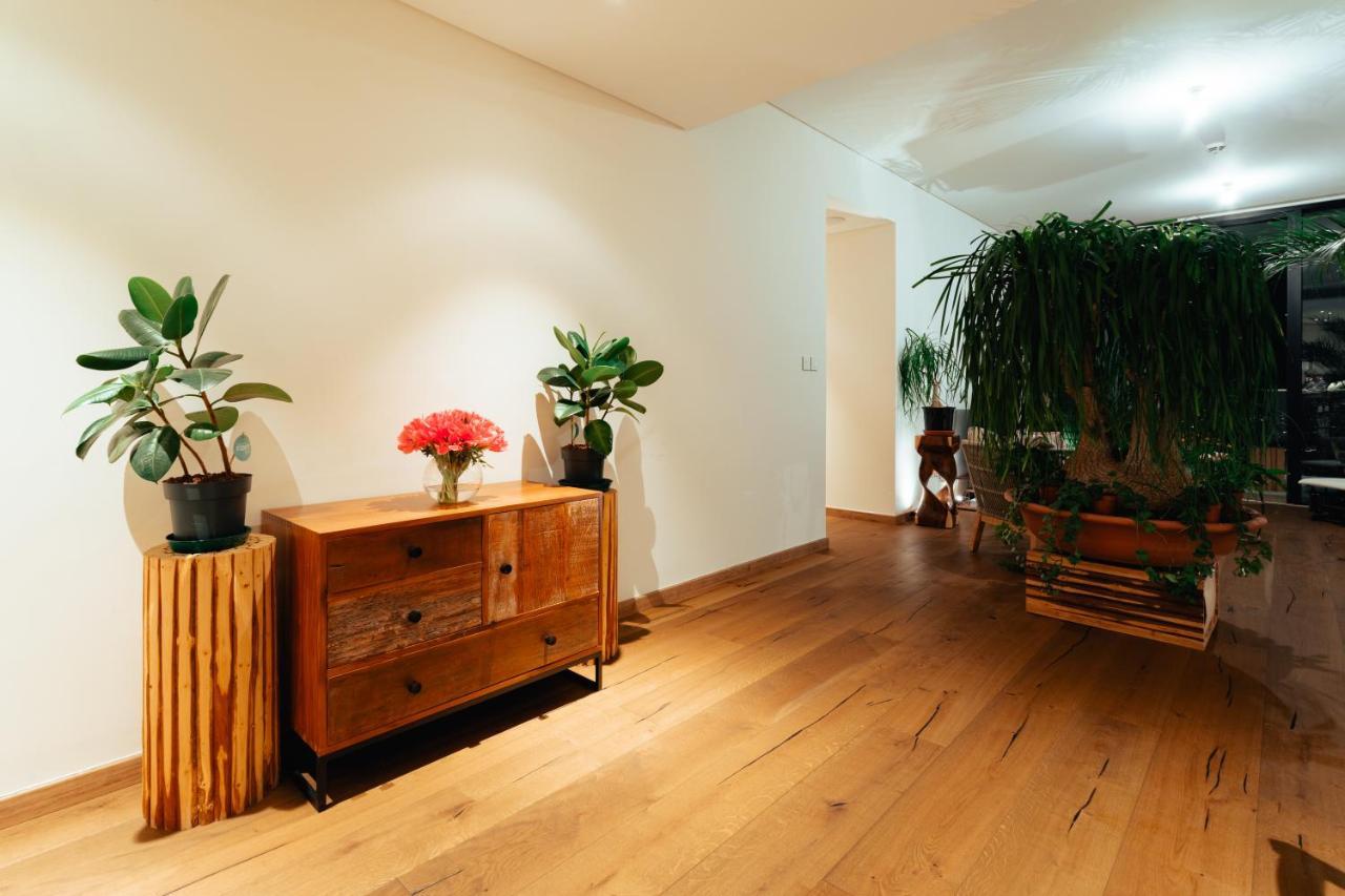 Address Apartment